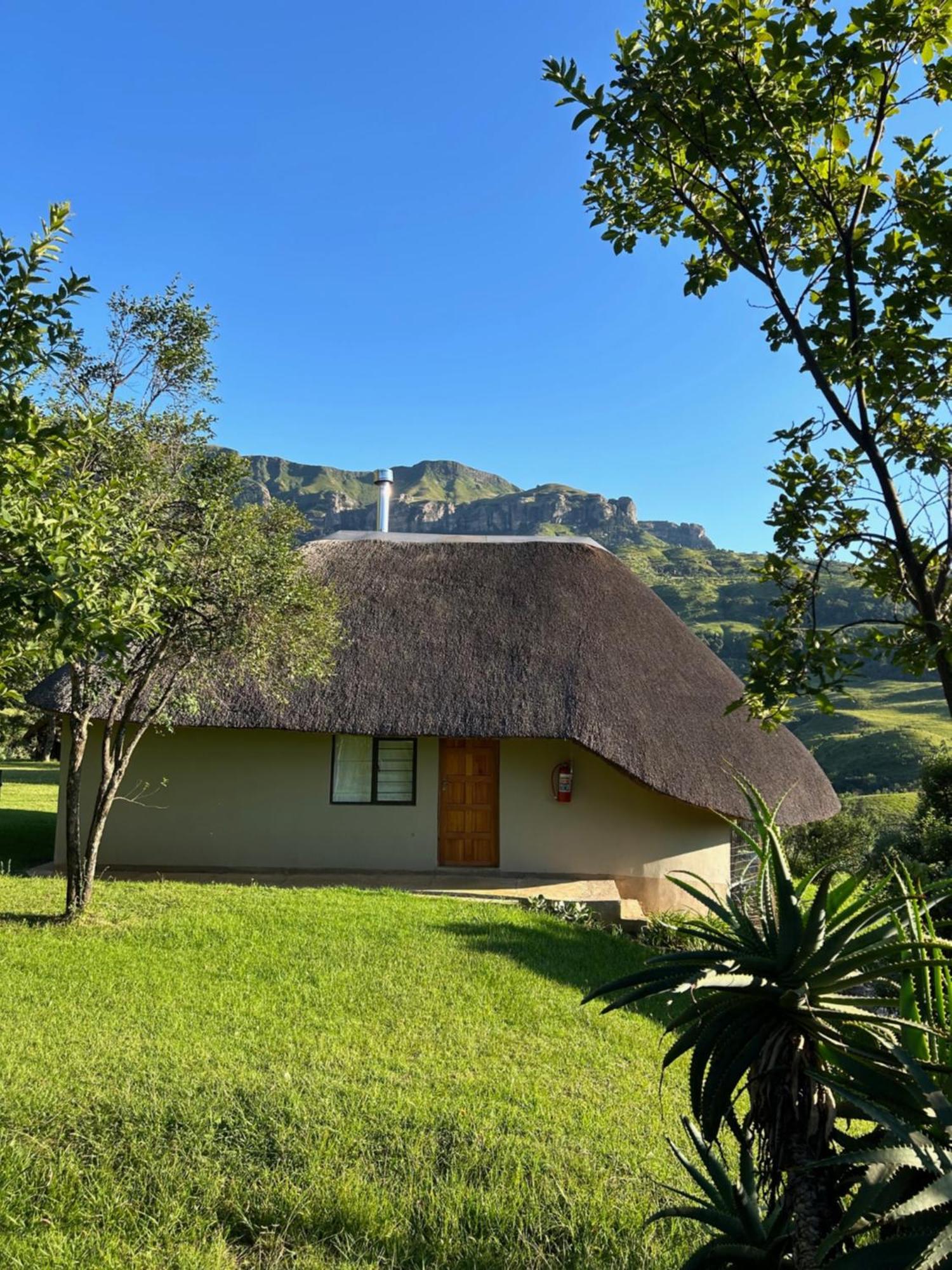Sungubala Eco Camp Villa Bergville Ngoại thất bức ảnh