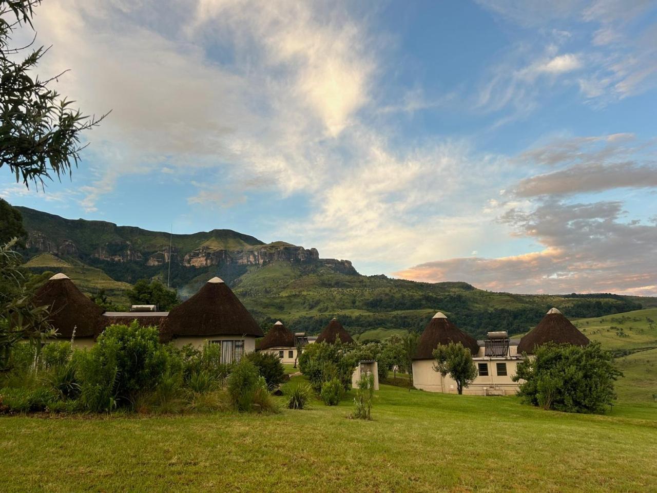 Sungubala Eco Camp Villa Bergville Ngoại thất bức ảnh